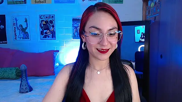 Snapshot of Amy66 chatting on July 13, 2:14 am Amy66 online show from July 13, 2:14 am