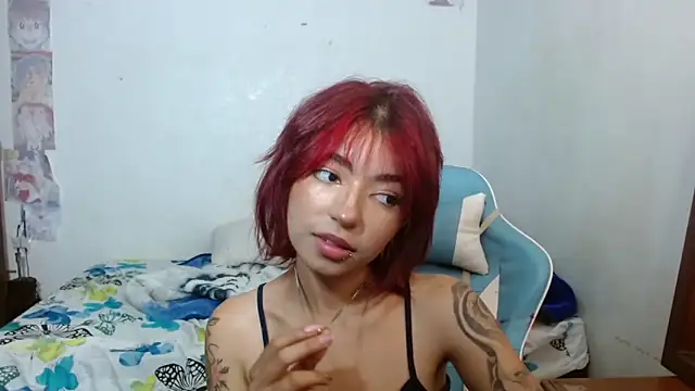 kiyusweetcrazy online show from February 12, 11:44 pm