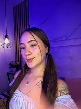 Honey noir online show from February 20, 3:14 am