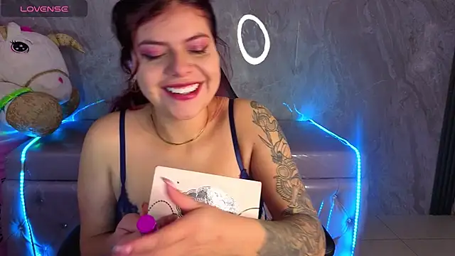 draviana a  online show from February 20, 3:03 am