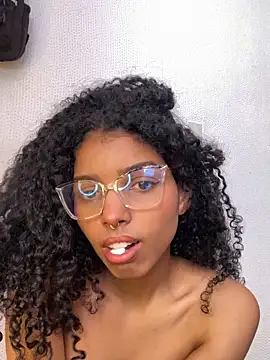 Lia Sin online show from December 19, 3:30 pm