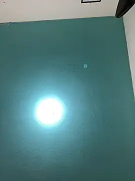 Snapshot of Sk3m_veryhot chatting on October 2, 8:10 am Sk3m veryhot online show from October 2, 8:10 am