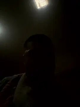 Sk3m veryhot online show from January 9, 2:20 pm