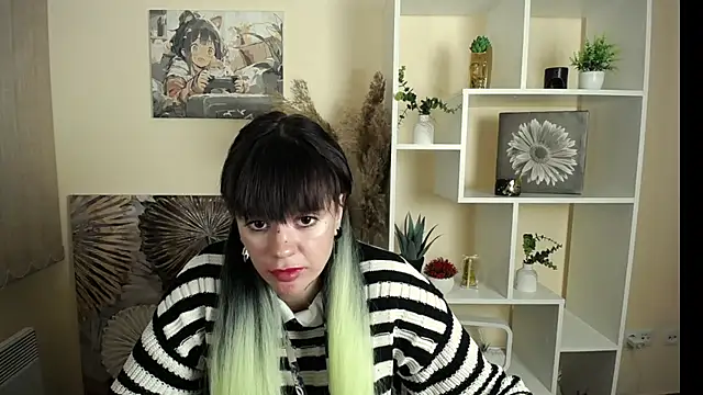 Snapshot of Dream_Caster_ chatting on September 29, 8:13 pm Dream Caster online show from September 29, 8:13 pm