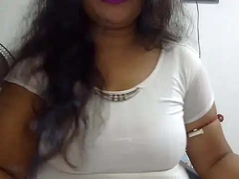 aarohee9 online show from December 5, 5:27 am