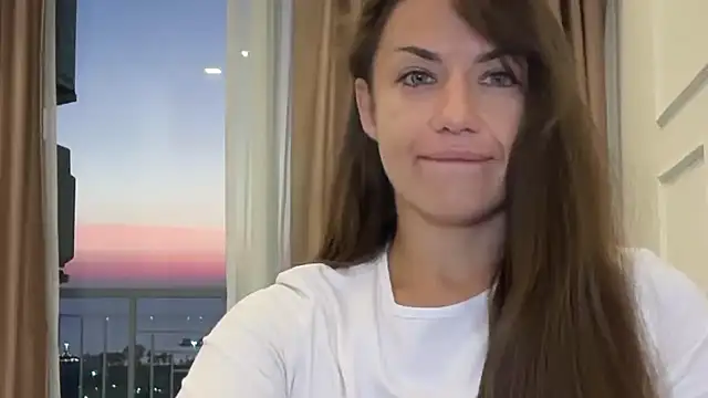 Roriann online show from February 5, 11:37 am