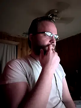 bear8t online show from March 4, 11:22 pm