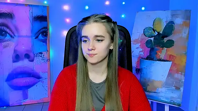 Snapshot of JuneWoods chatting on February 19, 7:15 am JuneWoods online show from February 19, 7:15 am