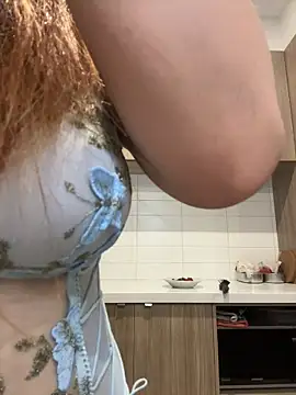 blueburrypie online show from January 14, 3:28 pm