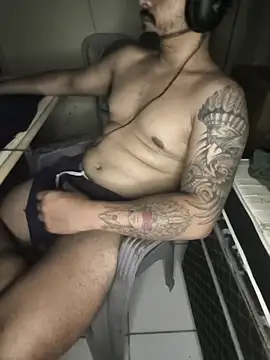 gtzmoreno online show from March 31, 6:03 am