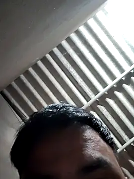 Snapshot of desiyouth94 chatting on October 28, 8:11 pm desiyouth94 online show from October 28, 8:11 pm