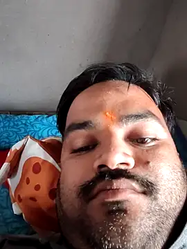 Snapshot of desiyouth94 chatting on November 1, 7:43 am desiyouth94 online show from November 1, 7:43 am