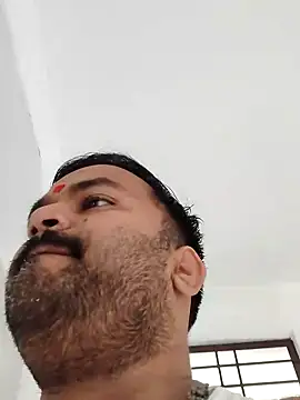 Snapshot of desiyouth94 chatting on November 6, 5:30 am desiyouth94 online show from November 6, 5:30 am