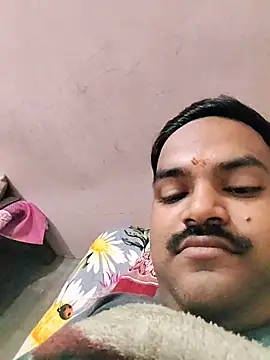 Snapshot of desiyouth94 chatting on February 5, 8:19 am desiyouth94 online show from February 5, 8:19 am