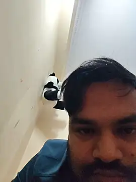 Snapshot of desiyouth94 chatting on March 3, 4:24 pm desiyouth94 online show from March 3, 4:24 pm