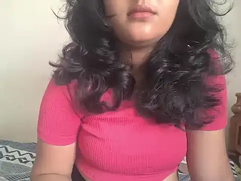 Snapshot of reena_12 chatting on November 13, 4:44 am reena 12 online show from November 13, 4:44 am