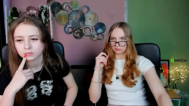 rebecca smile online show from February 26, 1:10 pm