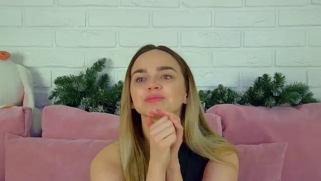 AnitaVenture online show from January 8, 4:15 am