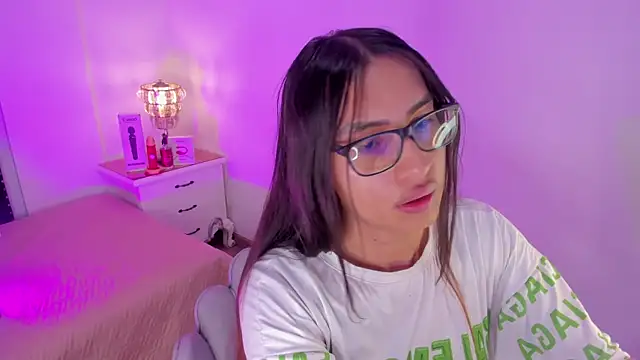 cherrylady 02 online show from November 6, 11:55 am