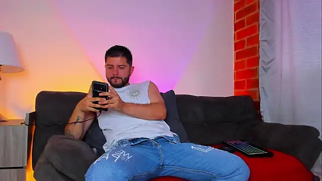 TomSloam online show from October 17, 2:08 pm