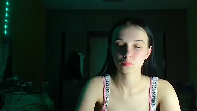 Emilia Light online show from April 4, 6:38 pm