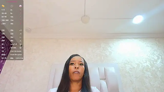 Layla lell online show from March 29, 12:16 pm