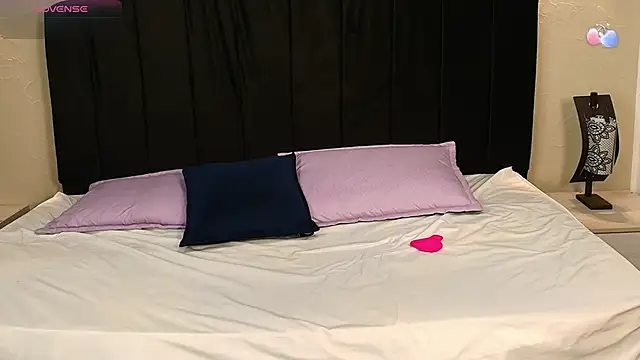 GabySweett  online show from November 27, 12:40 pm