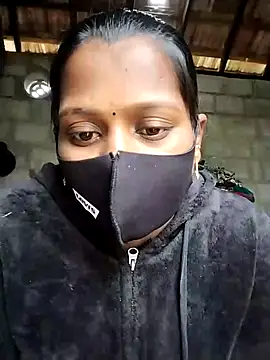 Tamil Hot Sandy online show from November 29, 3:09 am