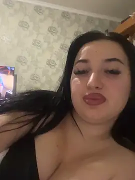 LoveMiQueen1 online show from October 13, 7:14 pm
