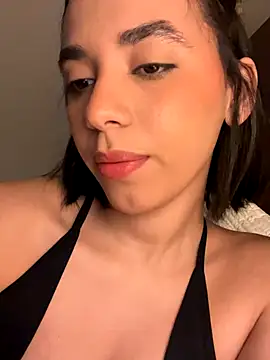 Capricho 01 online show from October 27, 12:31 pm