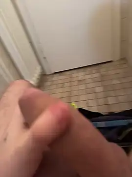 Snapshot of Penisbrutaldick chatting on January 17, 2:07 pm Penisbrutaldick online show from January 17, 2:07 pm