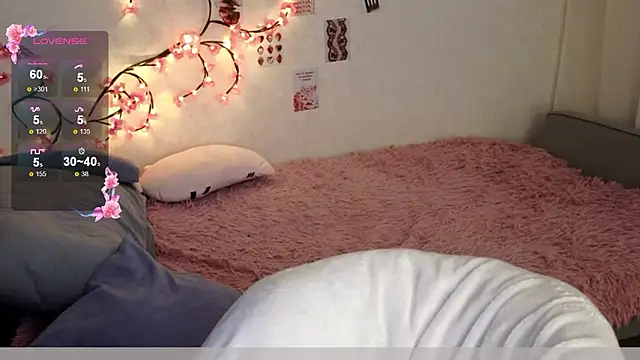 Snapshot of Tofumuchh chatting on February 10, 5:22 am Tofumuchh online show from February 10, 5:22 am