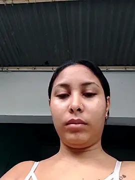 mommy-hot-valeria online show from October 17, 1:03 pm