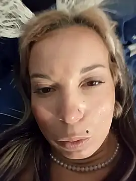 Snapshot of Conny_Shellie chatting on February 3, 7:57 am Conny Shellie online show from February 3, 7:57 am