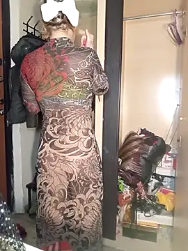 Snapshot of Conny_Shellie chatting on February 25, 9:57 pm Conny Shellie online show from February 25, 9:57 pm