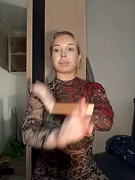 Snapshot of Conny_Shellie chatting on February 26, 11:42 am Conny Shellie online show from February 26, 11:42 am