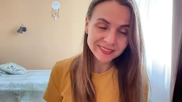 AnnieLove7722 online show from May 6, 7:46 am