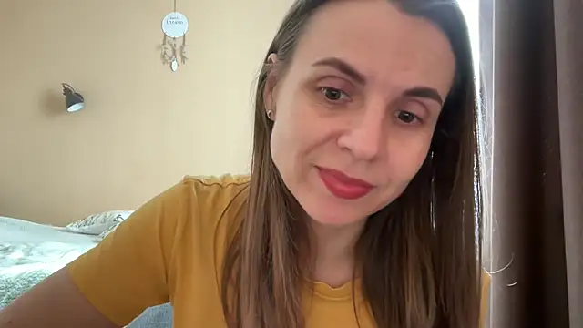 AnnieLove7722 online show from May 19, 8:31 am