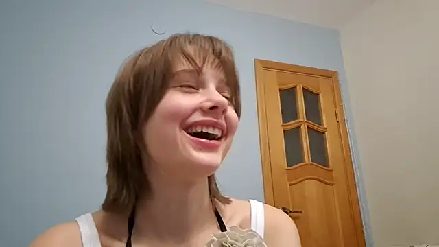 Snapshot of ExitedTroth chatting on October 13, 5:24 pm ExitedTroth online show from October 13, 5:24 pm