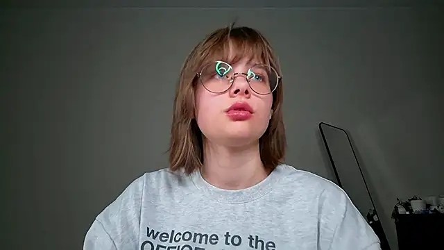 ExitedTroth online show from May 17, 6:48 pm