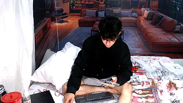 RomeoMillerr online show from May 27, 4:48 pm