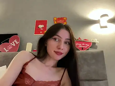 AnaMoonlight online show from February 6, 12:30 pm