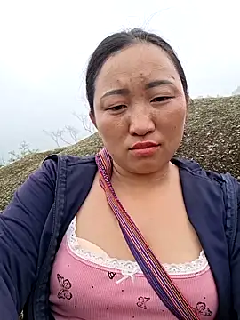 Snapshot of zhen-zo chatting on May 19, 2:40 am zhen-zo online show from May 19, 2:40 am