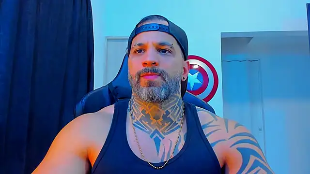 JoshRigby online show from February 10, 8:13 pm