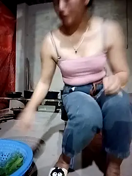 buddy-sexy online show from April 7, 11:43 am