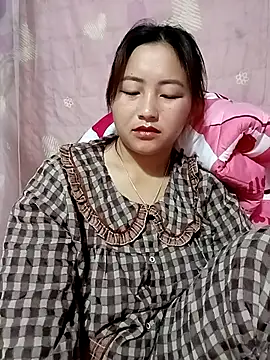 Snapshot of buddy-sexy chatting on May 8, 1:33 am buddy-sexy online show from May 8, 1:33 am