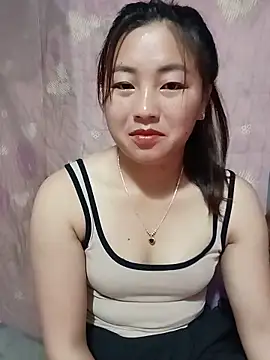 Snapshot of buddy-sexy chatting on May 19, 12:27 am buddy-sexy online show from May 19, 12:27 am