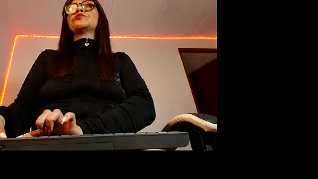 Carol Miss2 online show from September 28, 10:31 am