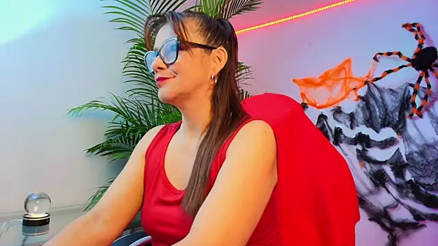 Carol Miss2 online show from October 15, 10:15 am