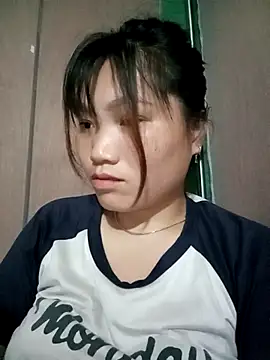 Snapshot of min-xinh chatting on April 6, 10:22 pm min-xinh online show from April 6, 10:22 pm